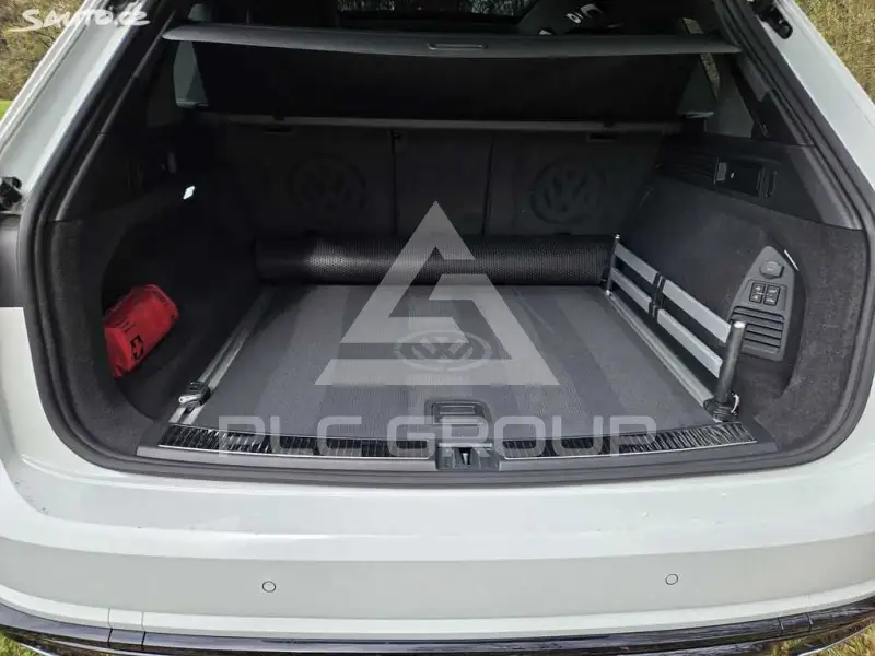 2025 Volkswagen Touareg