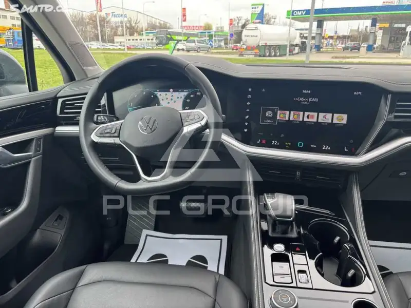 2025 Volkswagen Touareg