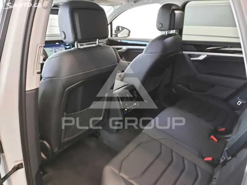 2025 Volkswagen Touareg