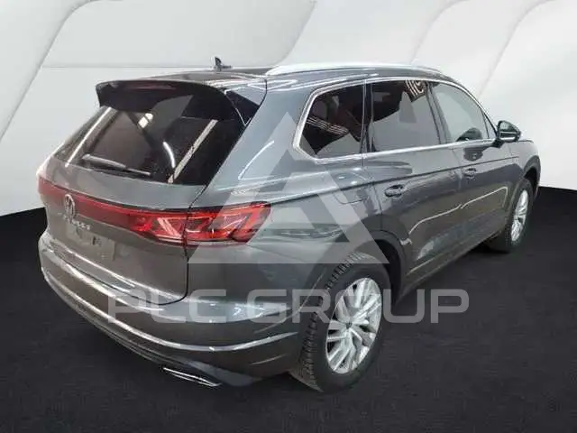2025 Volkswagen Touareg