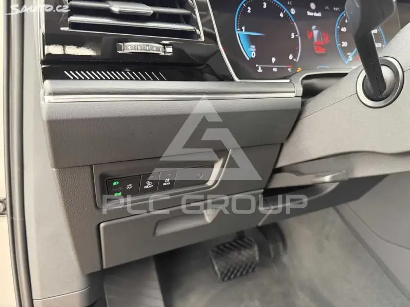 2025 Volkswagen Touareg