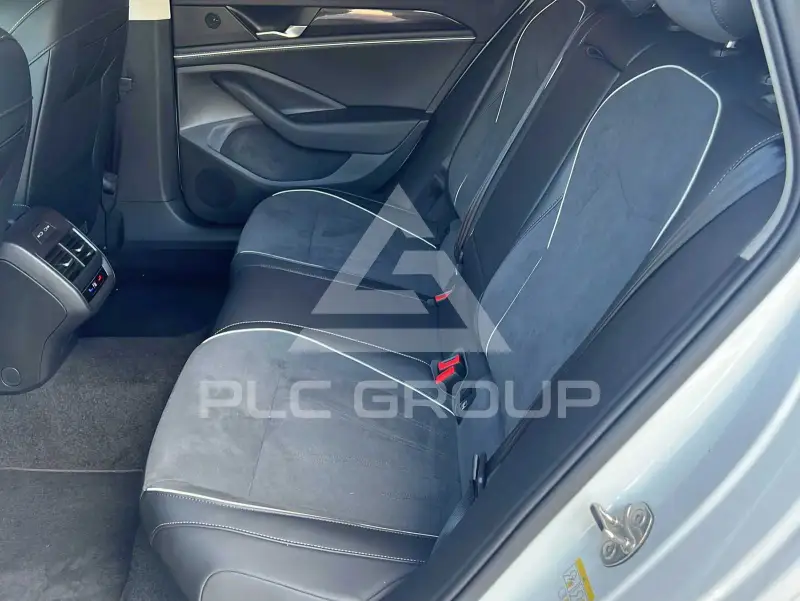 2025 Volkswagen Passat