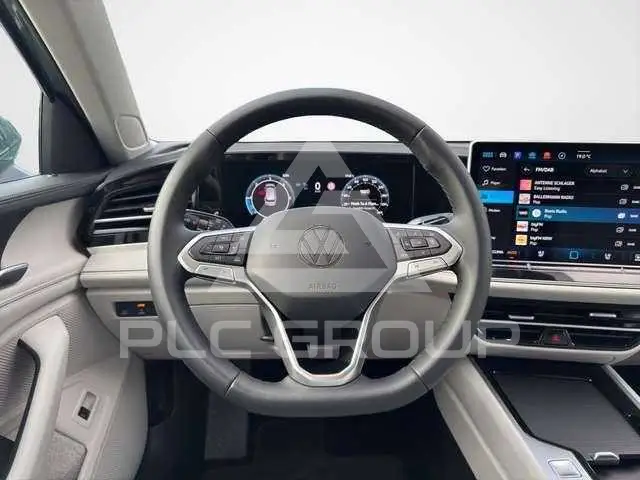 2025 Volkswagen Passat