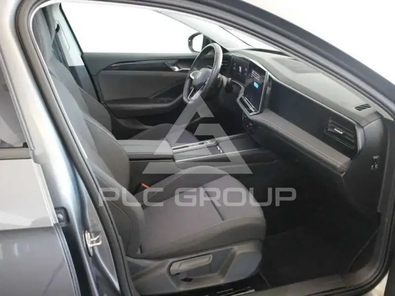 2025 Volkswagen Passat
