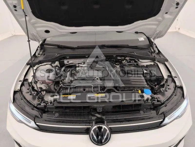 2025 Volkswagen GOLF