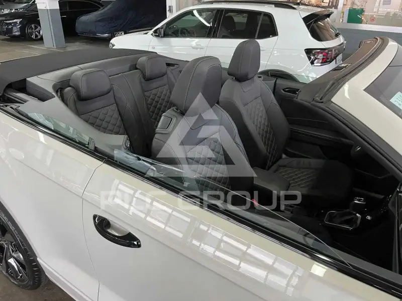 2025 Volkswagen T-Roc
