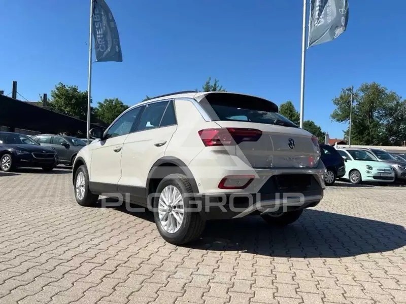 2025 Volkswagen T-Roc