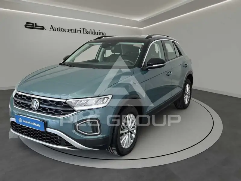2025 Volkswagen T-Roc