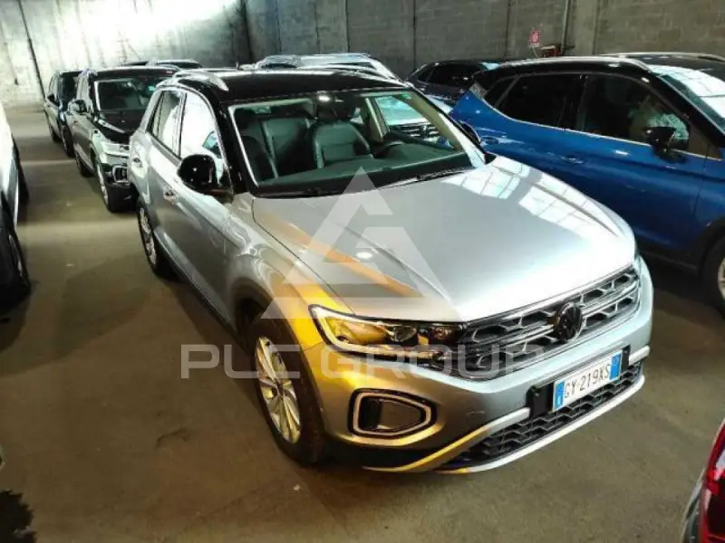 2025 Volkswagen T-Roc