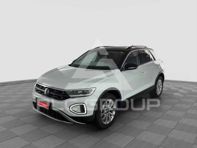 2025 Volkswagen T-Roc