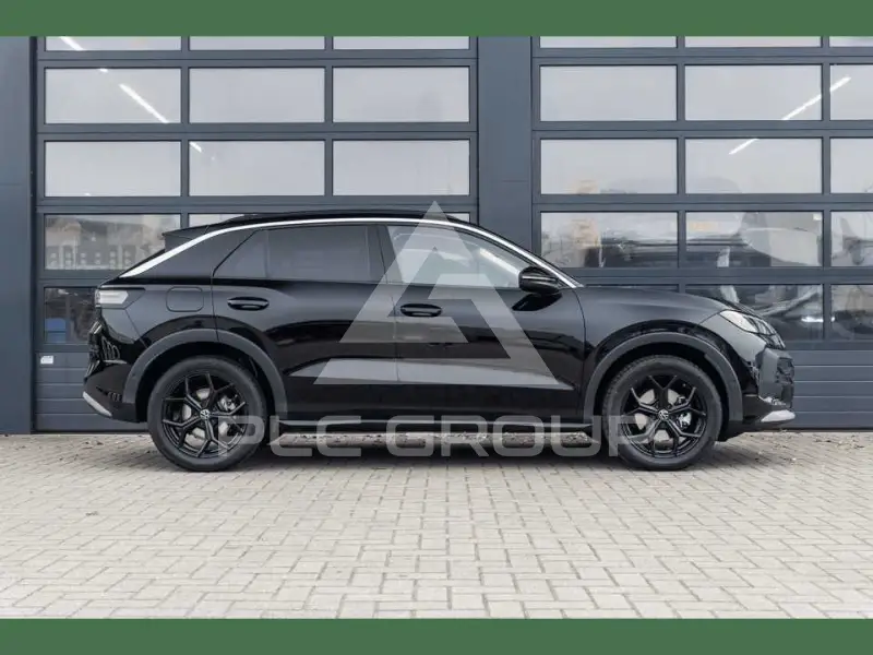 2025 Volkswagen T-Roc