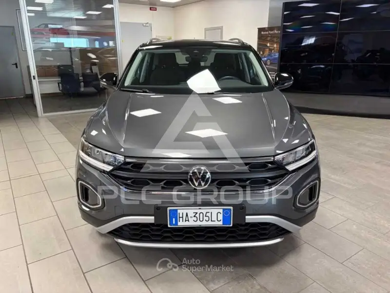 2025 Volkswagen T-Roc