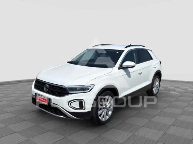 2025 Volkswagen T-Roc