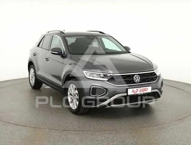 2025 Volkswagen T-Roc