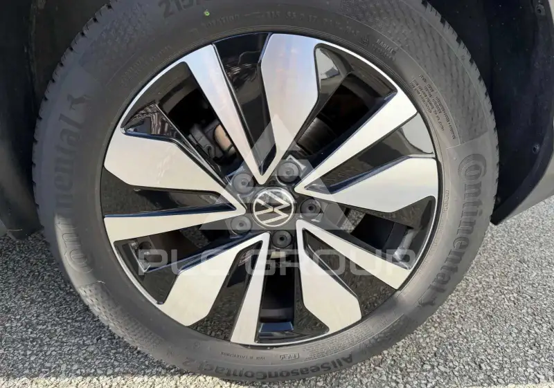 2025 Volkswagen T-Roc