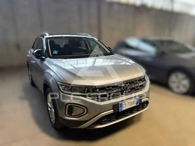 2025 Volkswagen T-Roc