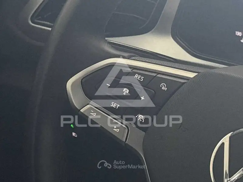 2025 Volkswagen T-Roc