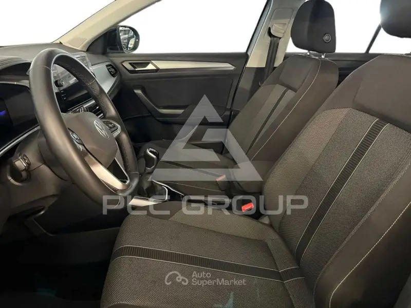 2025 Volkswagen T-Roc