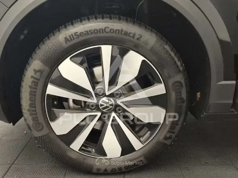2025 Volkswagen T-Roc