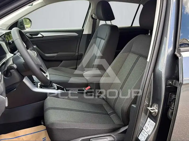 2025 Volkswagen T-Roc
