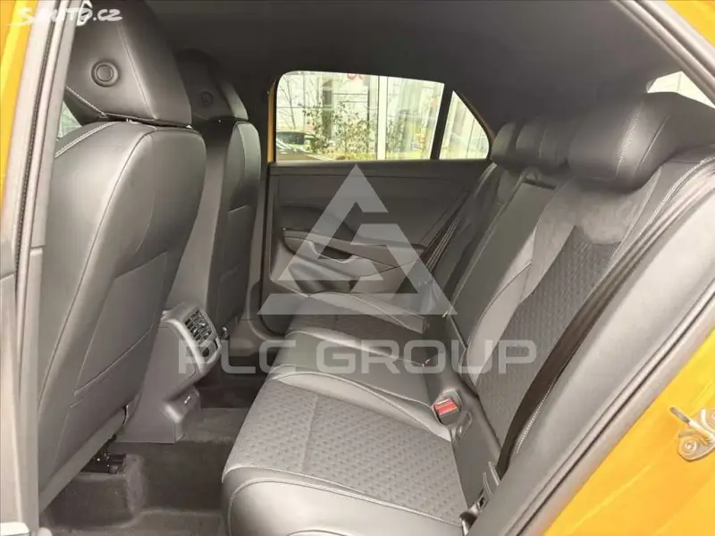 2025 Volkswagen T-Roc