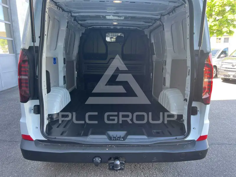 2025 Volkswagen Transporter