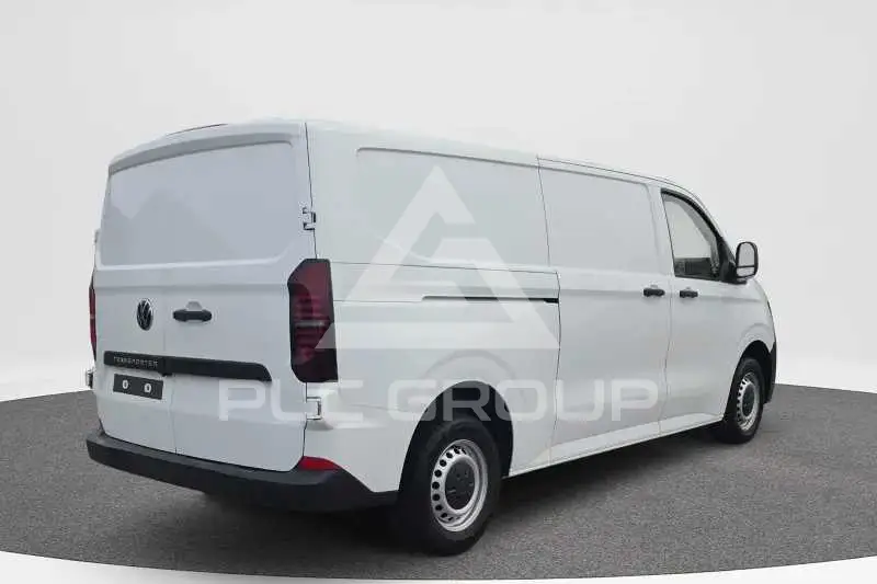 2025 Volkswagen Transporter