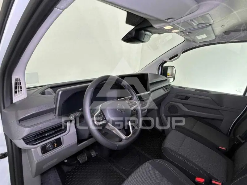 2025 Volkswagen Transporter