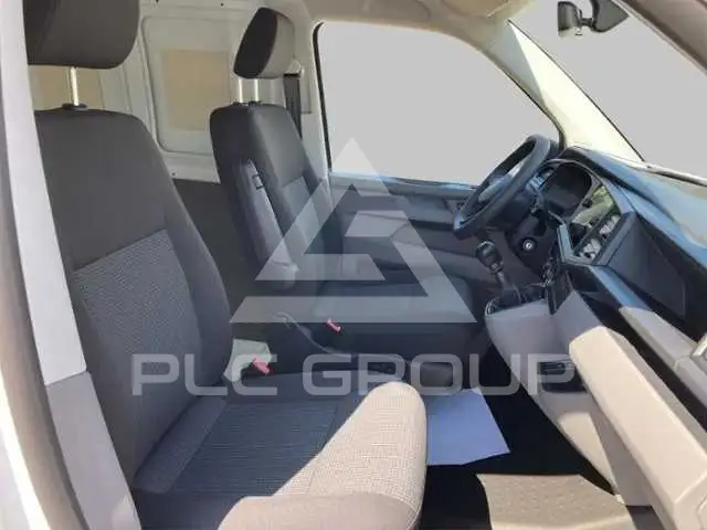 2025 Volkswagen Transporter