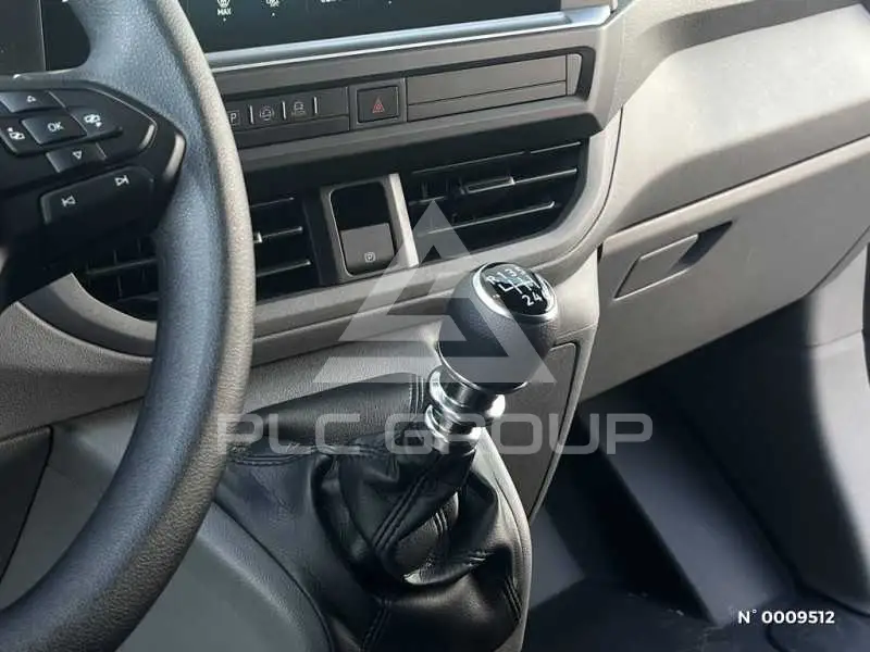 2025 Volkswagen Transporter
