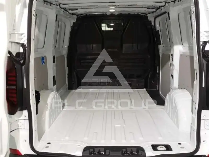 2025 Volkswagen Transporter