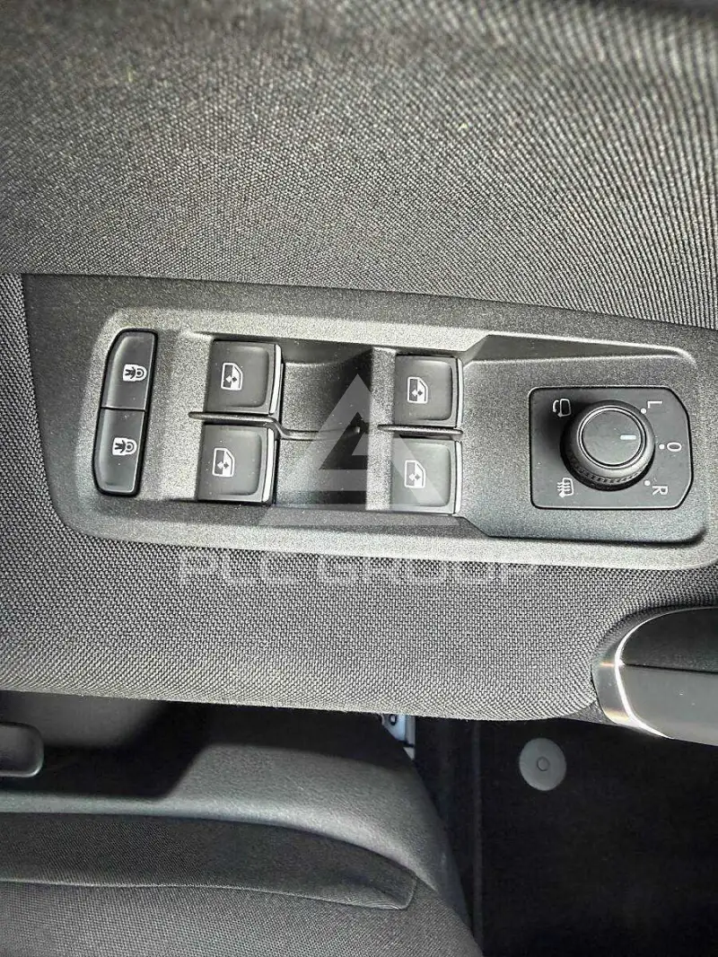2025 Volkswagen Touran