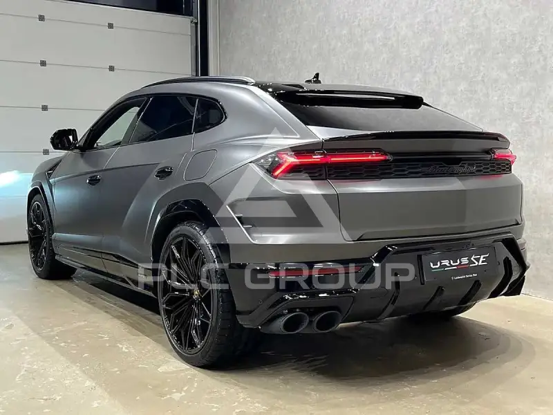 2025 Lamborghini Urus