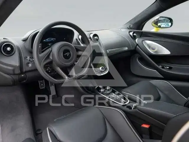 2025 McLaren 570GT
