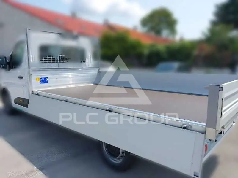 2025 Renault Master