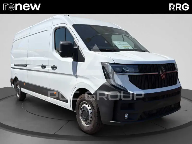 2025 Renault Master