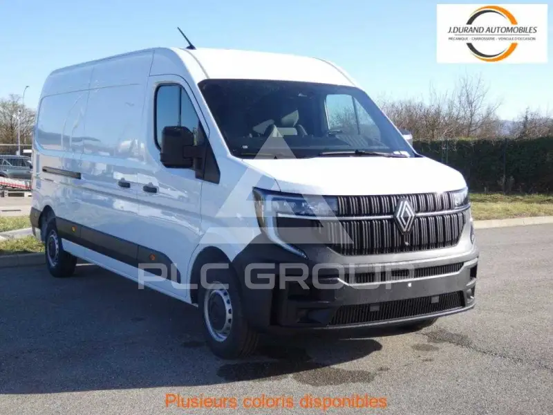 2025 Renault Master