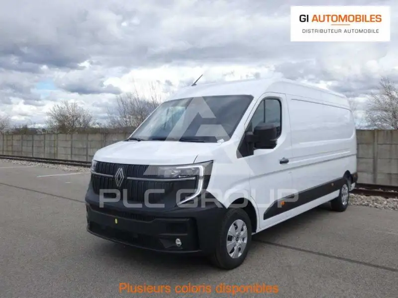 2025 Renault Master