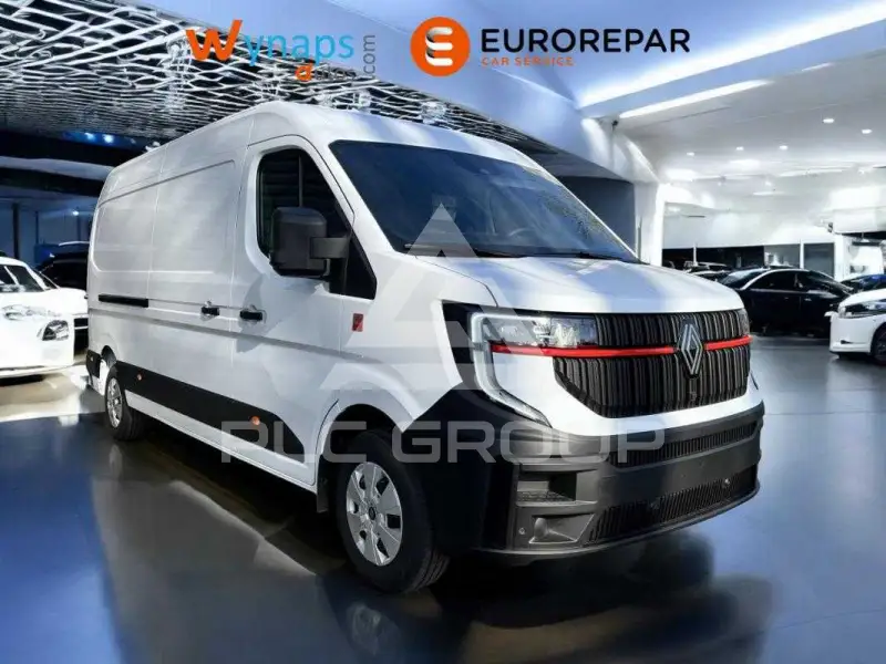 2025 Renault Master