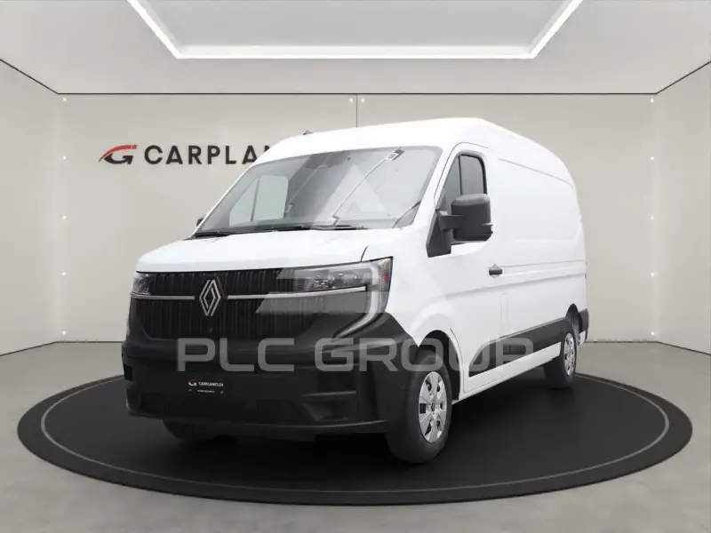 2025 Renault Master