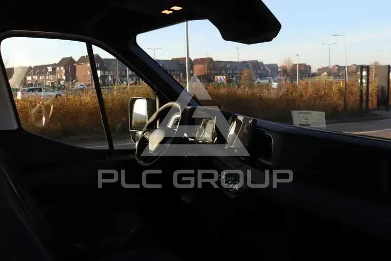 2025 Renault Master