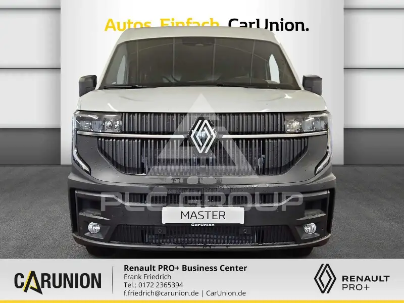 2025 Renault Master