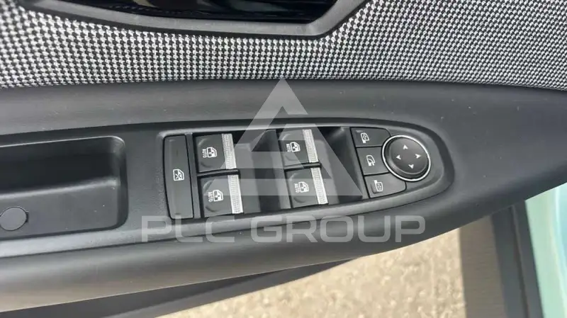 2025 Renault Scenic