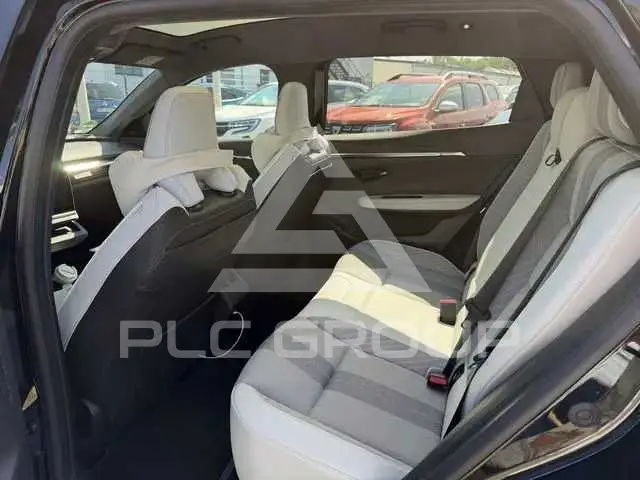 2025 Renault Scenic