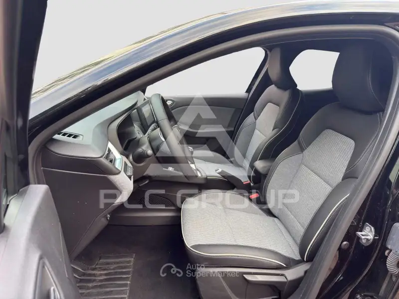2025 Renault Clio