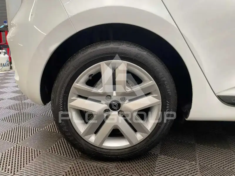 2025 Renault Clio