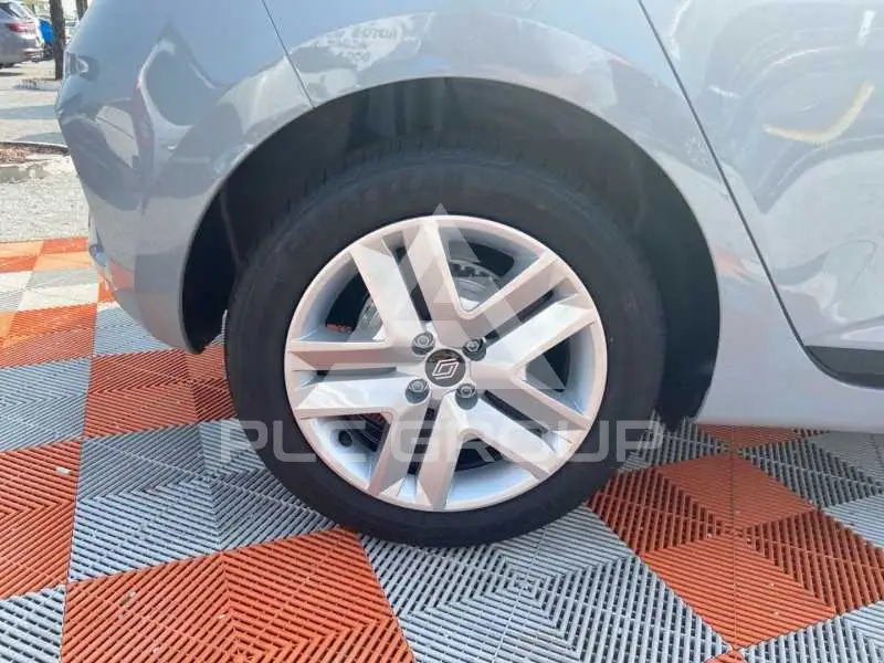 2025 Renault Clio