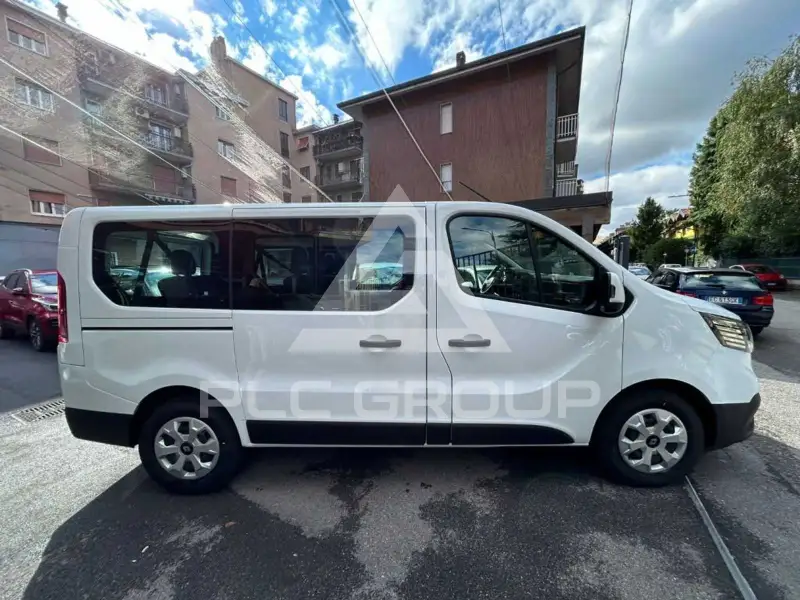 2025 Renault Trafic