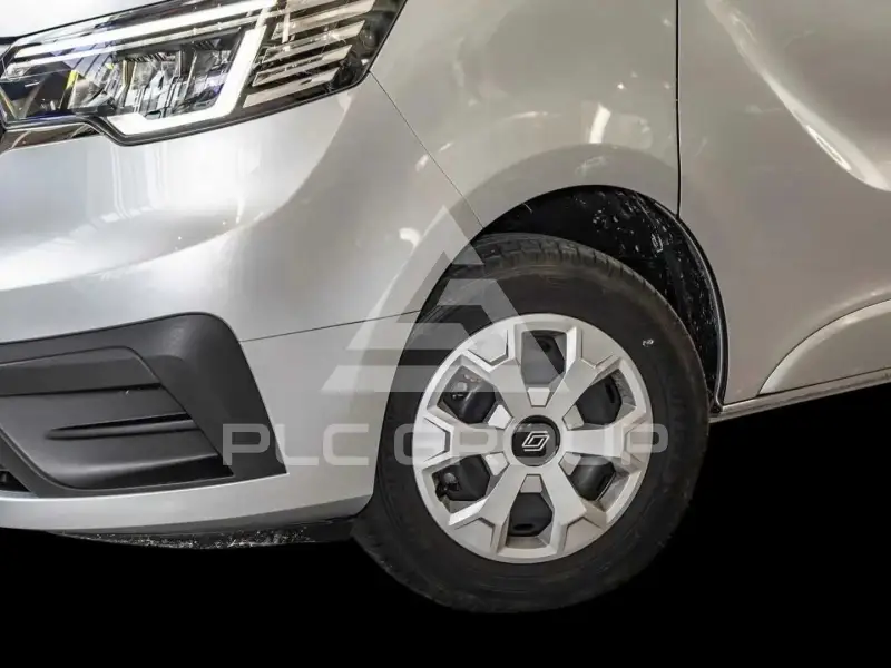2025 Renault Trafic