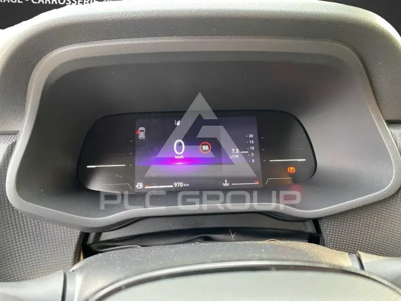 2025 Renault Trafic
